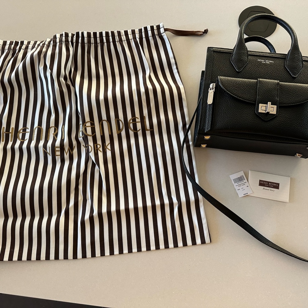 Brand new never used Henri Bendel Rivington mini tote - chain